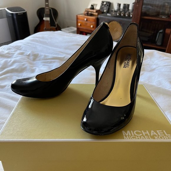 Michael Kors Patten Leather Heels - Picture 1 of 4